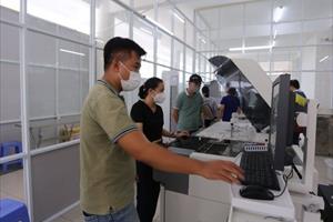 Bộ Y tế hỗ trợ Đà Nẵng nhiều thiết bị y tế chống dịch