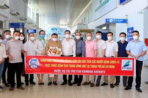 Bamboo Airways tiếp tục khai thác chuyến bay khứ hồi đặc biệt đưa y, bác sĩ từ Huế vào miền Nam chống dịch