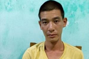 Quảng Nam: Tạm giữ hình sự 'con nghiện' cầm dao đe dọa Công an