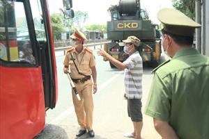 Tránh tình trạng xe khách đường dài trả và đón khách tại tỉnh Thừa Thiên - Huế