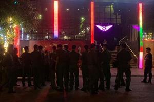 Thái Bình: Tạm giữ 300 người đang bay lắc trong quán bar