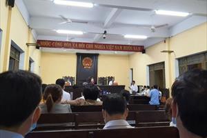 Hơn 100 tháng tù cho 5 nguyên cán bộ thị xã Điện Bàn 
