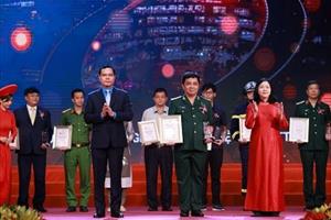 Chương trình Vinh quang Việt Nam: Vinh danh 7 tập thể và 6 cá nhân