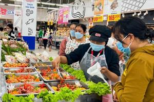 Central Retail giảm giá mạnh các mặt hàng thực phẩm tươi sống, nhằm chung tay bình ổn thị trường