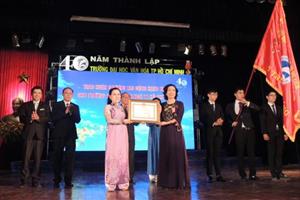 Trường Đại học Văn hoá TP. Hồ Chí Minh được tặng thưởng Huân chương Lao động hạng Nhất
