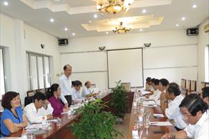 Thứ trưởng Bộ Y tế Lê Quang Cường thăm, làm việc tại tỉnh Khánh Hòa