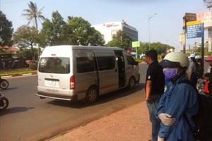 Bất chấp chỉ đạo của UBND tỉnh Đắk Lắk, xe Việt Thanh vẫn ngang nhiên hoạt động