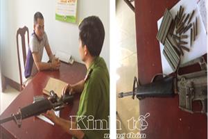 Đắk Lắk: Bắt đối tượng tàng trữ súng quân dụng loại AR15 cùng 23 viên đạn