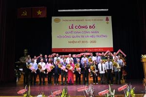 Trường Đại học Ngoại ngữ - Tin học TP. Hồ Chí Minh: Công bố quyết định công nhận Hội đồng Quản trị và Hiệu trưởng nhiệm kỳ 2015-2020