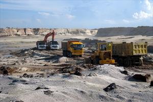 Hà Tĩnh đề xuất dừng khai thác mỏ sắt Thạch Khê