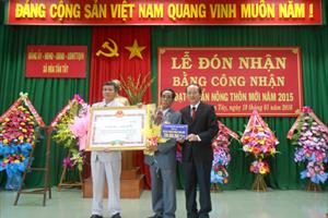 Hòa Tân Tây: Đón bằng công nhận xã đạt chuẩn nông thôn mới 2015