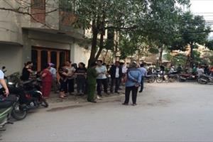 Ngồi bán trà đá trước cửa, chủ quán trà đá ở Hà Nội bị côn đồ đâm chết