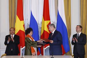 Tập đoàn TH ký kết thỏa thuận hợp tác với tỉnh Kaluga (Liên bang Nga)