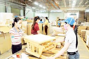 Chế biến gỗ xuất khẩu - Dè chừng rủi ro