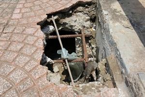 Sở GTVT Hà Nội nói gì về vụ bê tông cầu bằng xốp và cát?
