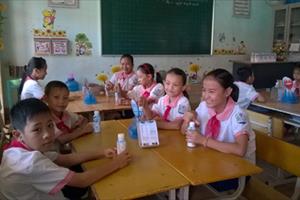 Chương trình Sữa học đường Nghệ An: Cho con vui đến trường