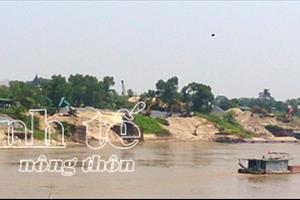 Quận Long Biên (Hà Nội): Hành lang đê sông Đuống bị đe dọa!