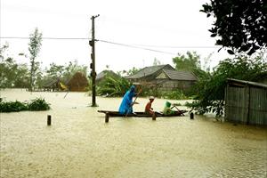 Hỗ trợ 12 địa phương khắc phục thiệt hại do bão, lũ