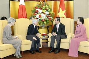 Nhật hoàng và Hoàng hậu kết thúc tốt đẹp chuyến thăm Việt Nam