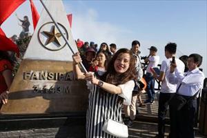 Cáp treo Fansipan Sa Pa giảm giá vé cho người dân 06 tỉnh Tây Bắc