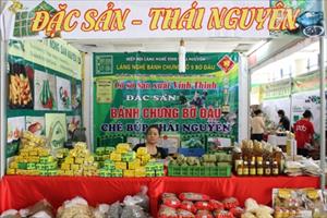 Phiên chợ Nông sản và thực phẩm an toàn tháng 7 của nhân dân Thủ đô