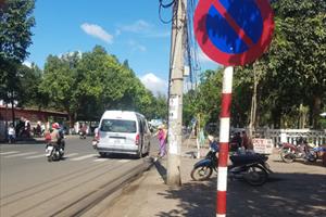 Đắk Lắk: Bất chấp UBND tỉnh chỉ đạo, nạn xe dù bến cóc vẫn hoành hành