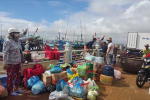 Phú Yên: Hàng trăm tàu cá mở biển đầu xuân