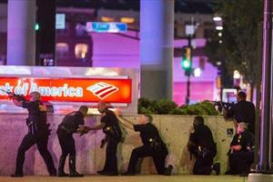 5 cảnh sát Mỹ bị bắn chết trong cuộc biểu tình ở Dallas