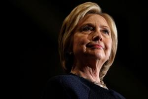 Bà Clinton công bố hồ sơ y tế sau vụ ngất xỉu ngày 11/9