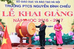 Thủ tướng dự Lễ Khai giảng tại trường Nguyễn Đình Chiểu