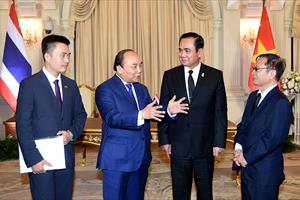 Thủ tướng kết thúc chuyến thăm chính thức Thái Lan