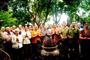 Hội thảo khoa học “Mười nữ liệt sỹ dân quân phòng không Lam Hạ”